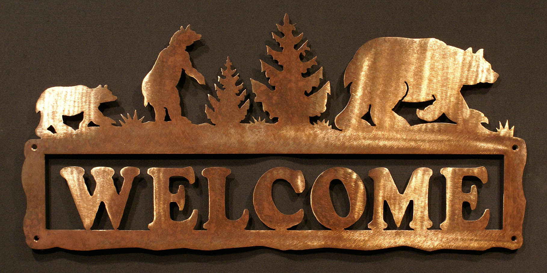 Rustic Bear outlet Welcome Sign